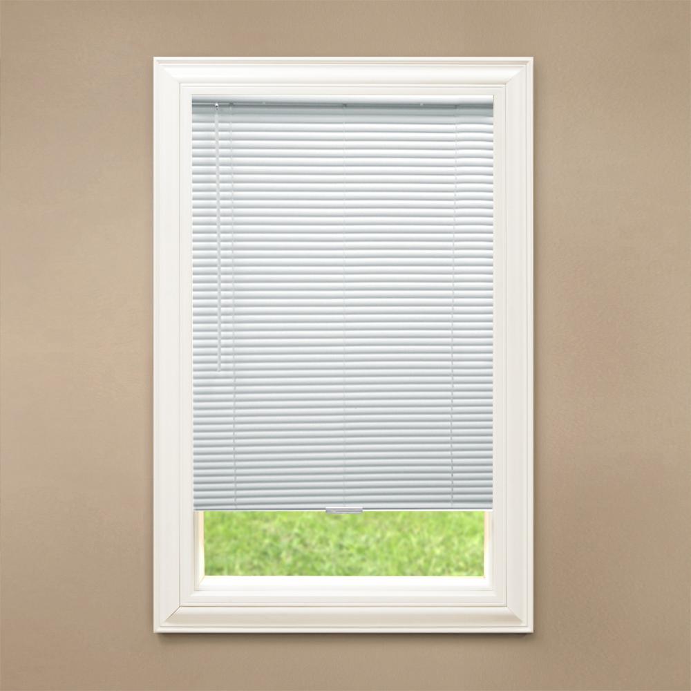 Hampton Bay White Cordless Room Darkening Vinyl Mini Blinds with 1 in. Slats-32 in. W X 72 in. L (Actual Size 31.5 in. W X 72 in. L)