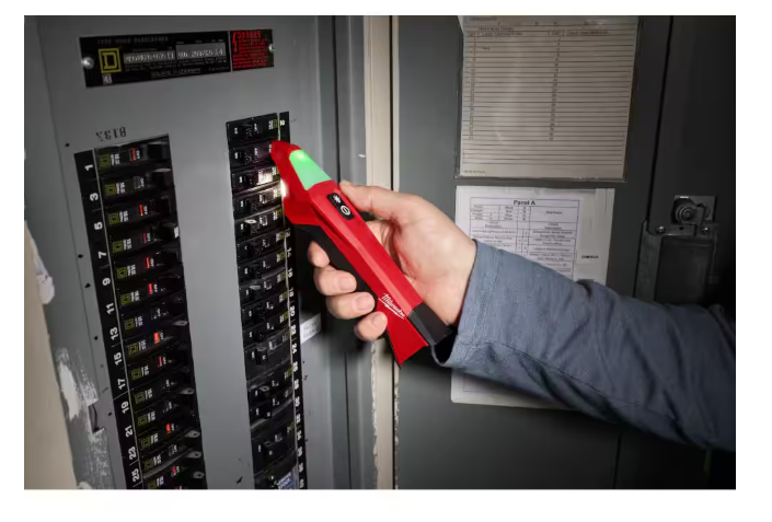 Milwaukee Circuit Breaker Finder w/LED
