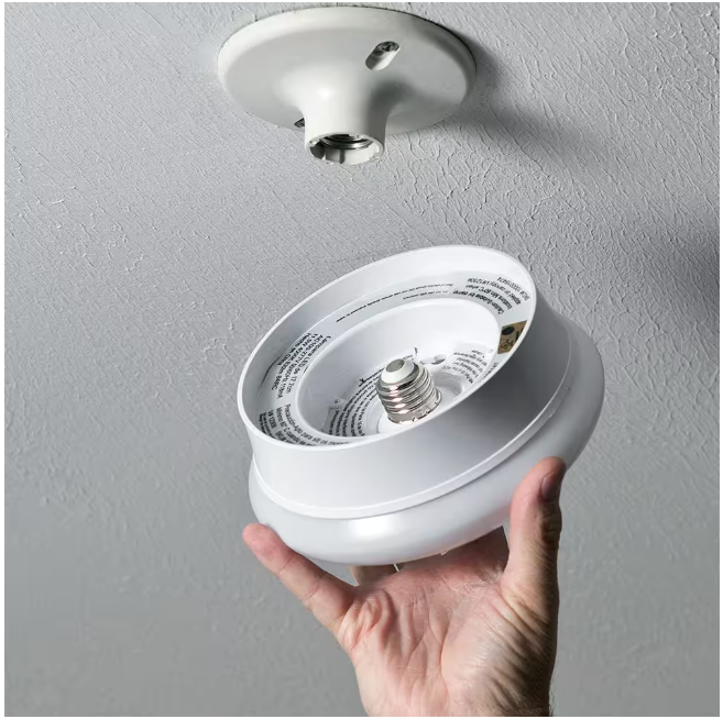 Commercial Electric Spin Light 7 in. Motion Sensor LED Flush Mount Ceiling Light Customize Hold Times Closet Rated 830 Lumens 4000K