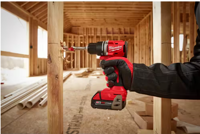 Milwaukee M18 18V Lithium-Ion Brushless Cordless Compact Drill/Impact Combo Kit (2-Tool) w/(2) 2.0 Ah Batteries, Charger & Bag