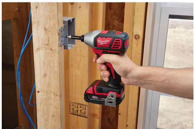 Milwaukee M18 18V Lithium-Ion Cordless Drill Driver/Impact Driver Combo Kit (2-Tool) W/ Two 1.5Ah Batteries, Charger Tool Bag