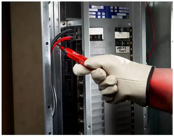 Milwaukee Voltage Analog Detector