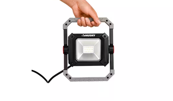 Husky 1000 Lumens LED Portable Work Light