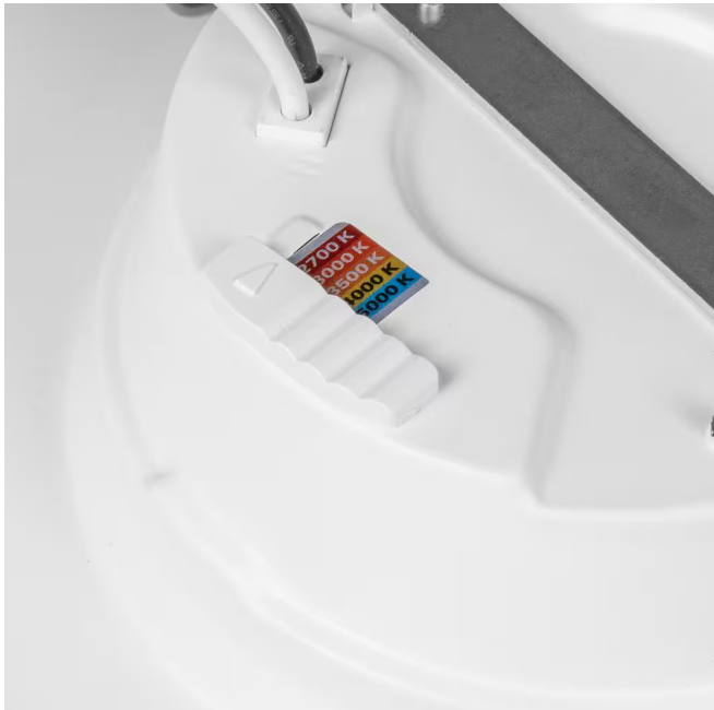 Commercial Electric 5/6 in. Integrated LED Recessed Retrofit Light Trim with Selectable Color Temperature, (4-Pack)