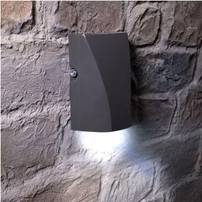 Intermatic NIGHTFOX 1,000-Watt LED/Incandescent Button Electronic Photocontrol, Gray