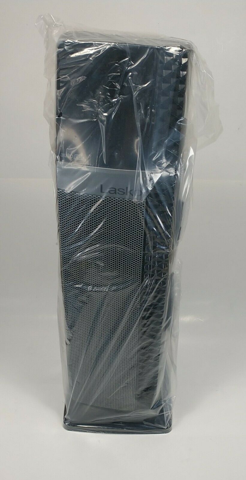 Lasko 22” Elite Collection Ceramic Tower Space Heater with Remote  CT22445  Black  8.5” L  New