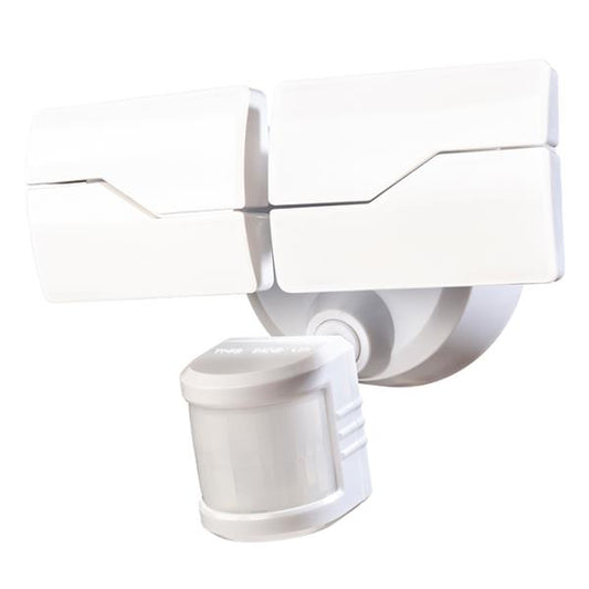 White Flexview Quad Lamp Technology Motion-Sensing Outdoor Hardwired with Intigrated LED Security Light