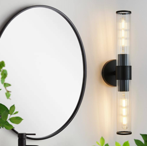 2-Light Vanity Light Black Metal with Clear Glass Indoor Wall Mount Lamp