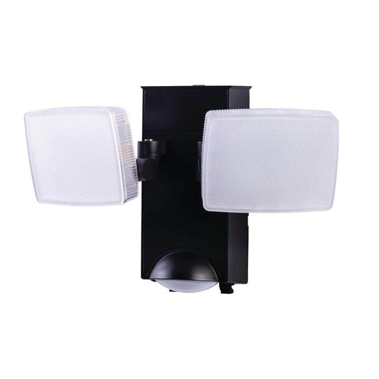 Defiant 270-Degree Black Motion Activated Battery Powered Outdoor 2-Head Dusk to Dawn LED Security Flood Light 900 Lumens