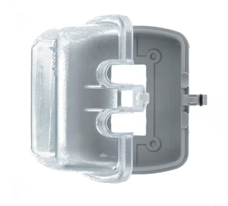 Leviton 5981-UCL While-in-Use Cover for GFCI/Decora Duplex and Single Outlet  Horizontal  Clear