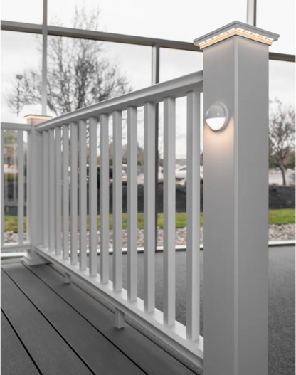 Fiberon 5x5 Pyramid Top Post Cap Downward Light - Tranquil White