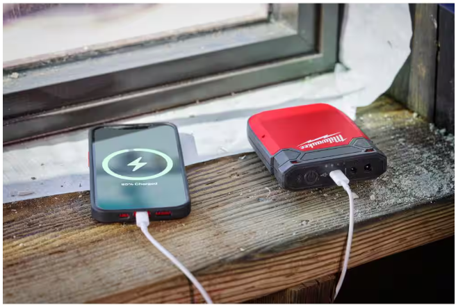 Milwaukee M12 Heated Gear Power Source with App Control
