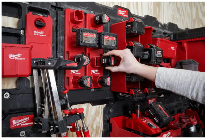 Milwaukee PACKOUT M12 Battery Rack