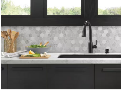 Delta Marca Single-Handle Pull-Down Sprayer Kitchen Faucet with ShieldSpray Technology in Matte Black