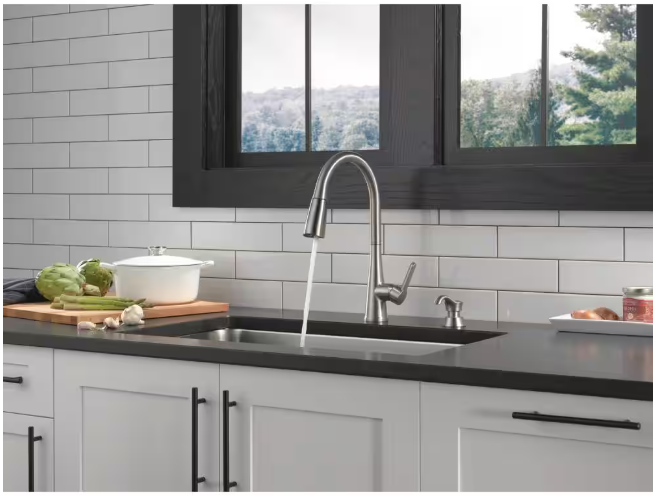 Delta Greydon Single-Handle Pull-Down Sprayer Kitchen Faucet with ShieldSpray and Soap Dispenser in SpotShield Stainless Steel