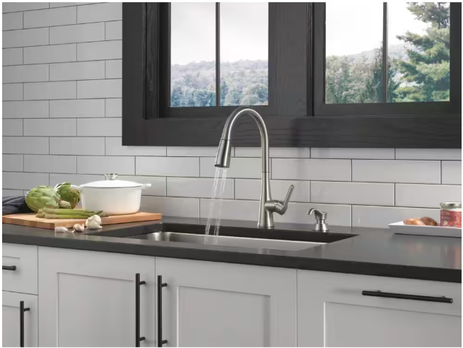 Delta Greydon Single-Handle Pull-Down Sprayer Kitchen Faucet with ShieldSpray and Soap Dispenser in SpotShield Stainless Steel