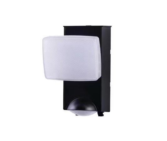 Defiant 180° Black Motion Sensor Battery Powered Outdoor 1-Head Dusk to Dawn LED Security Flood Light 500 Lumens