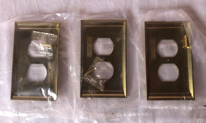 (3-Pack) Amerock Gold 1-Gang Duplex Outlet Wall Plate (3-Pack)