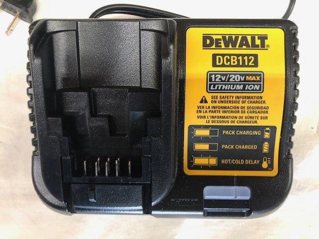 DEWALT 20V MAX Lithium-Ion 15-Degree Electric Cordless Roofing Nailer Kit with 2.0Ah Battery Charger and Bag