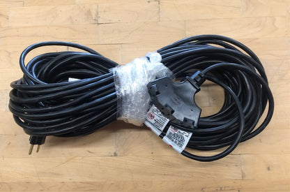 HDX 100 ft. 16/3 Light Duty Indoor/Outdoor Extension Cord with Fan Tap, Black